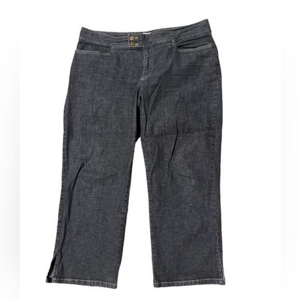 Womens Tribal stretch jean capris size 12‎